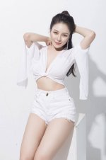 Hotgirl Trâm Anh nóng bỏng thân hình sexy gợi cảm